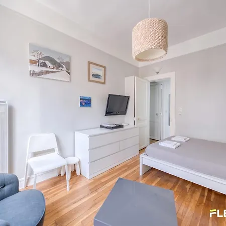 Equipped 1br Near Montparnasse 14e * Paris