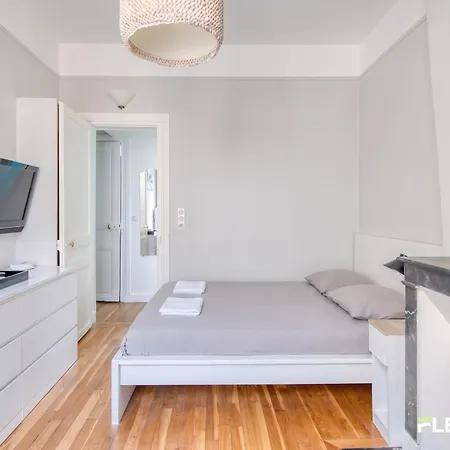 Apartment Equipped 1br Near Montparnasse 14e